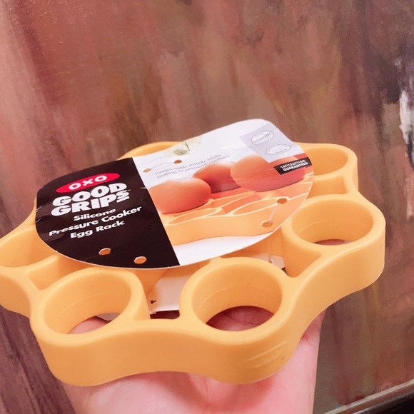 Oxo Kitchen New Oxo Good Grips Silicone Pressure Cooker Egg Rack Poshmark